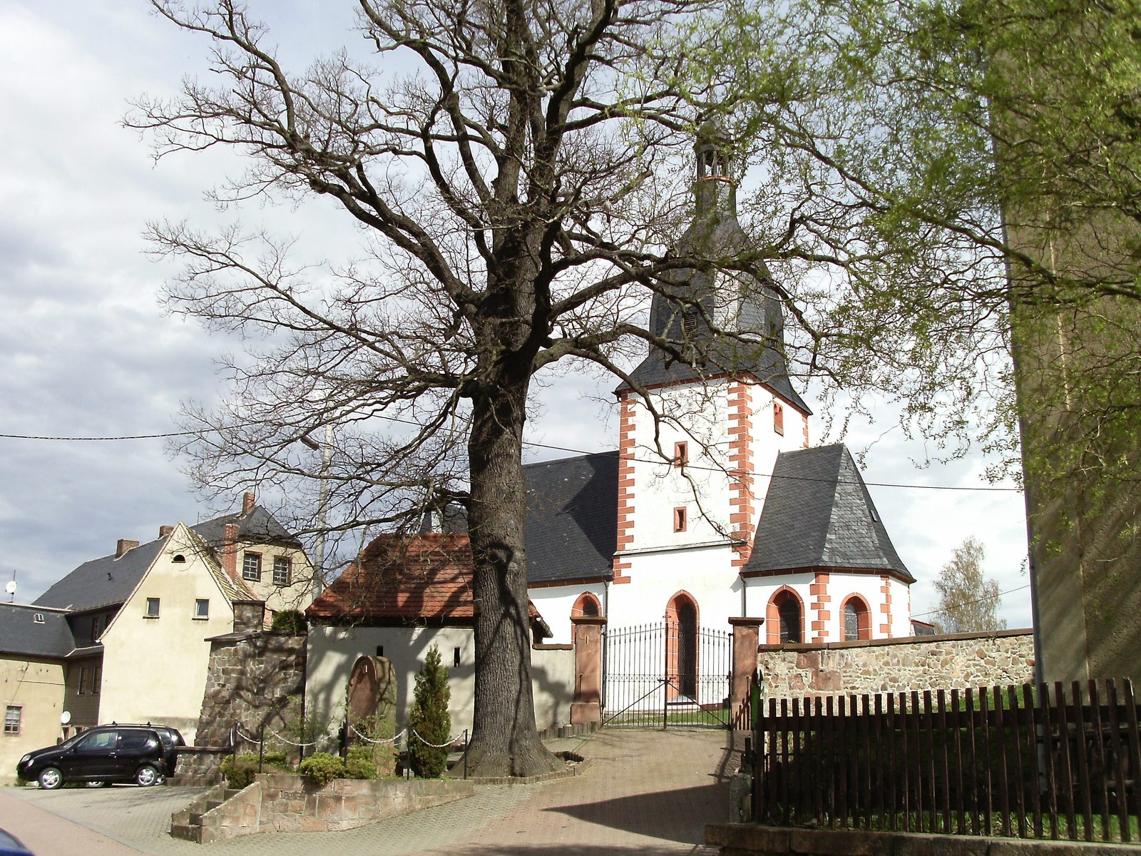 Lutherkirche Ossa